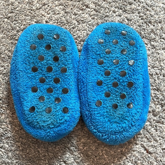 Disney | Slippers for Toddlers - Picture 4 of 9